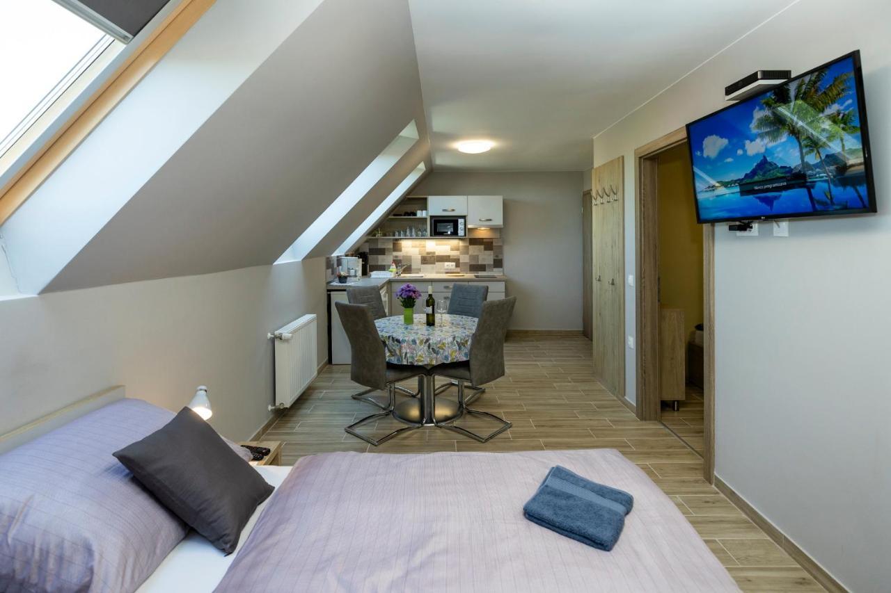 Star Apartman Eger Exterior foto